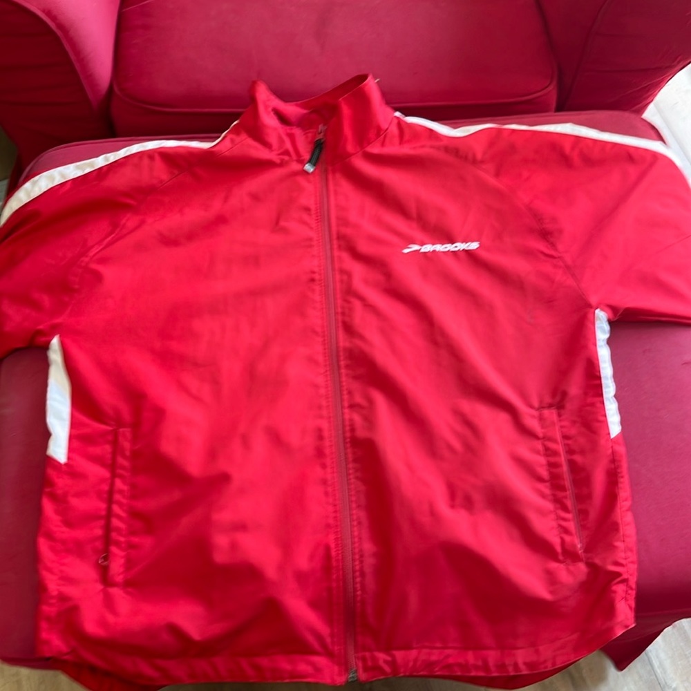 Brooks running jacket